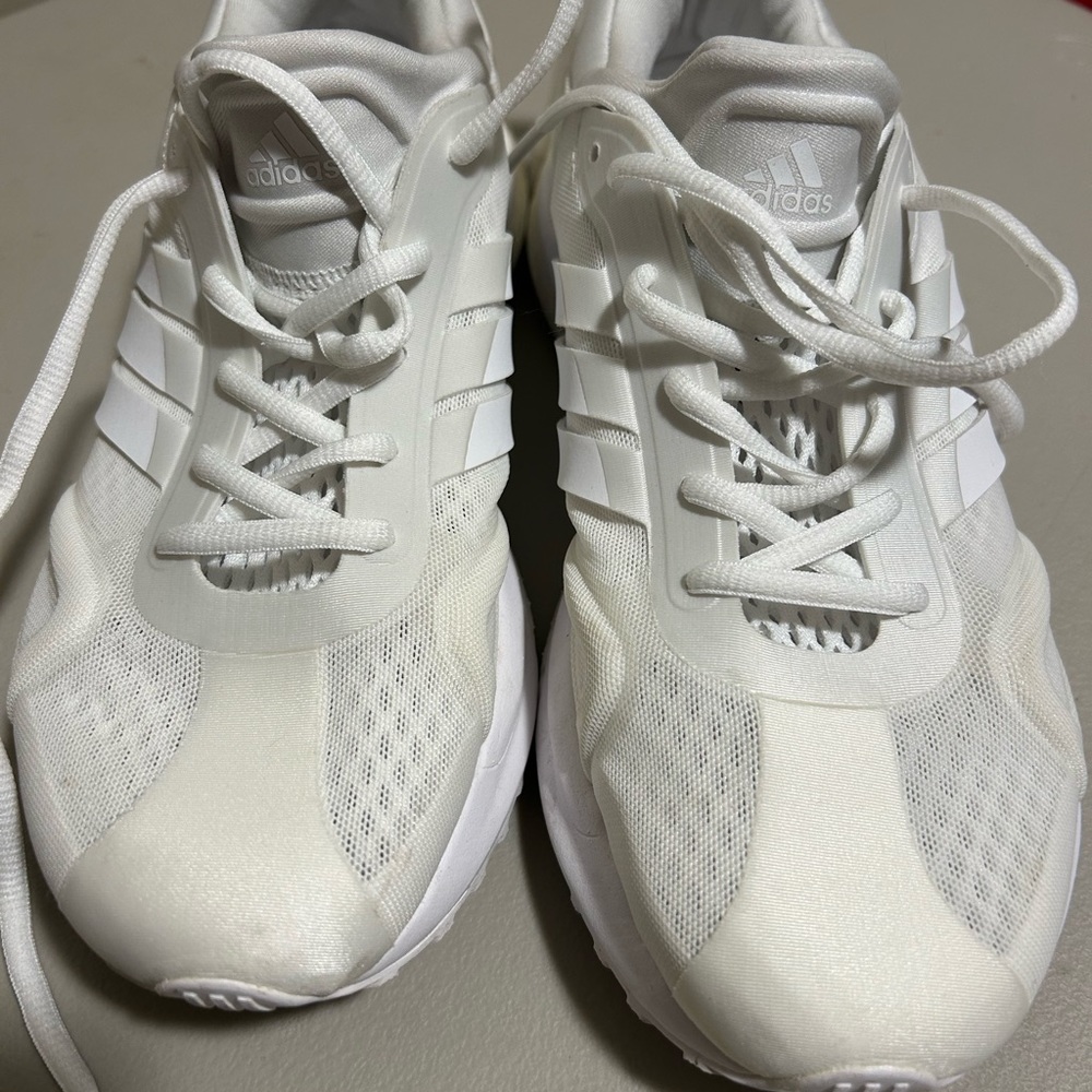 Adidas Continental sz 7 sneakers